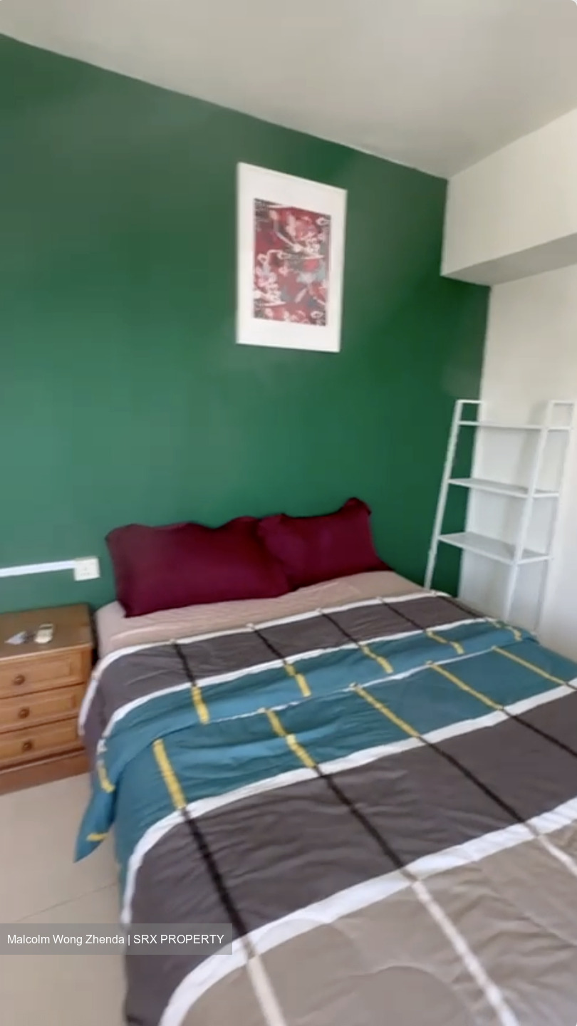 Lucky Plaza (D9), Apartment #535445071